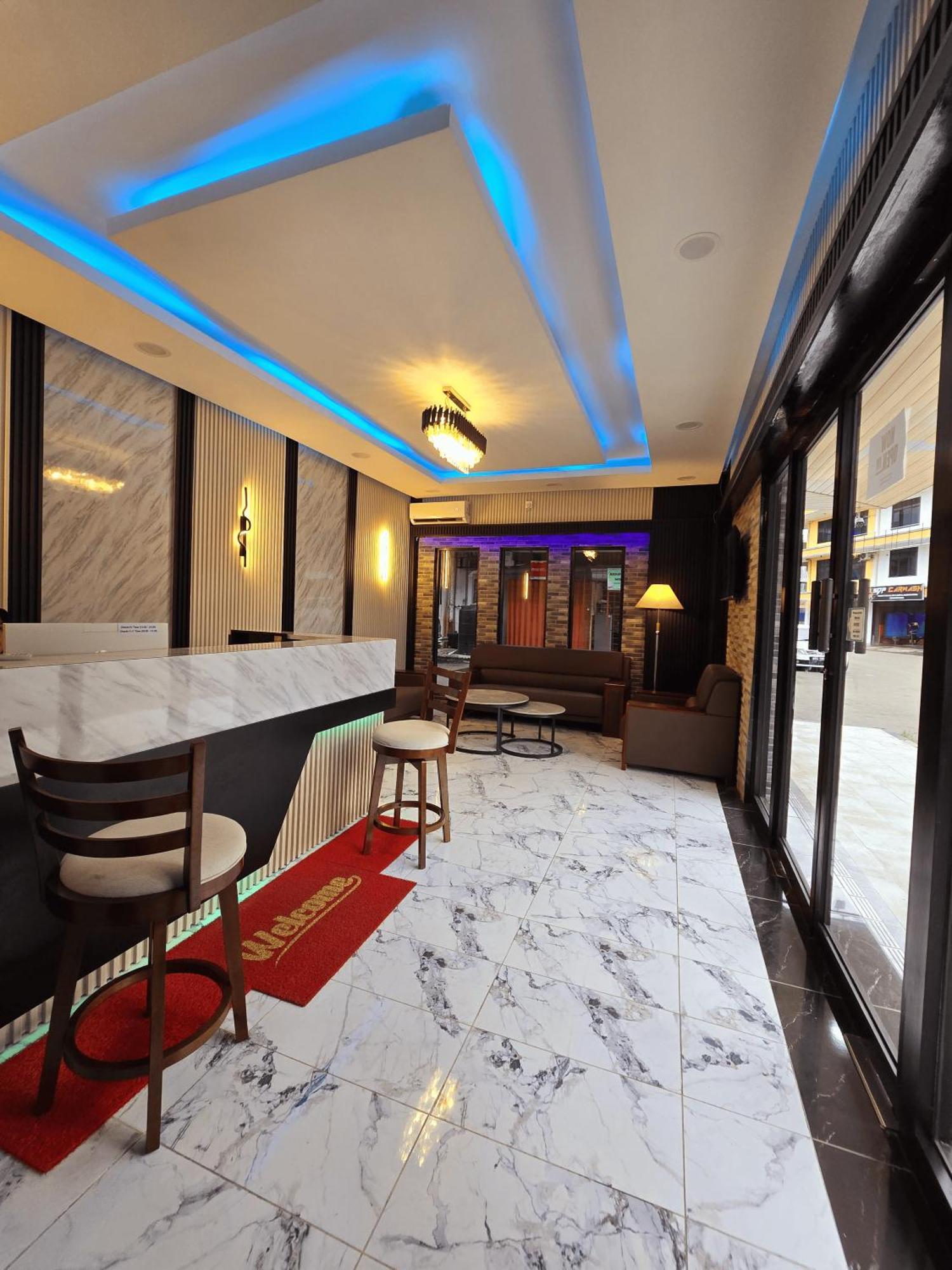 Grand Luxury Hotel سيمبورنا المظهر الخارجي الصورة